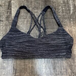 Lululemon Free to Be Zen Bra Bit Point Ice Grey Black Size 6